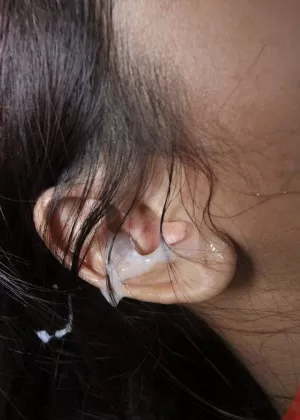 Филиппинская любительница Лина капает спермой из своего уха после секса с туристом