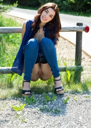 Пизда: На открытом воздухе фото 167