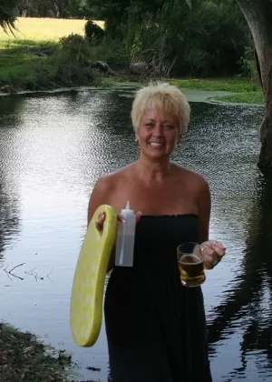 Mature swingers Dee  Tracy Lick tongue kiss after a sucking cock outdoors