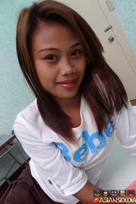 Белые туристы Pinay GF делятся со своей лучшей подругой