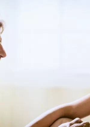 Беременная жена застает мужа за сексом со своей падчерицей