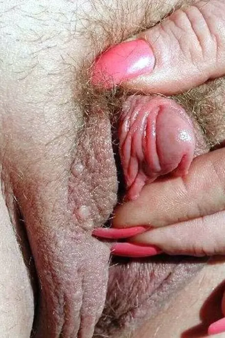 Красивое влагалище с большим клитором картинка 7261